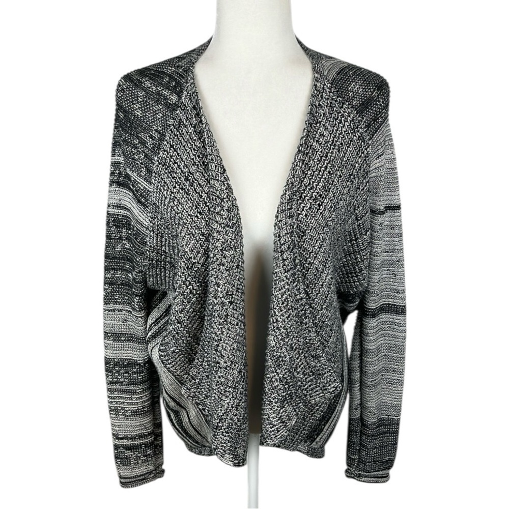 Old Navy Black & White Knit Cardigan Size M